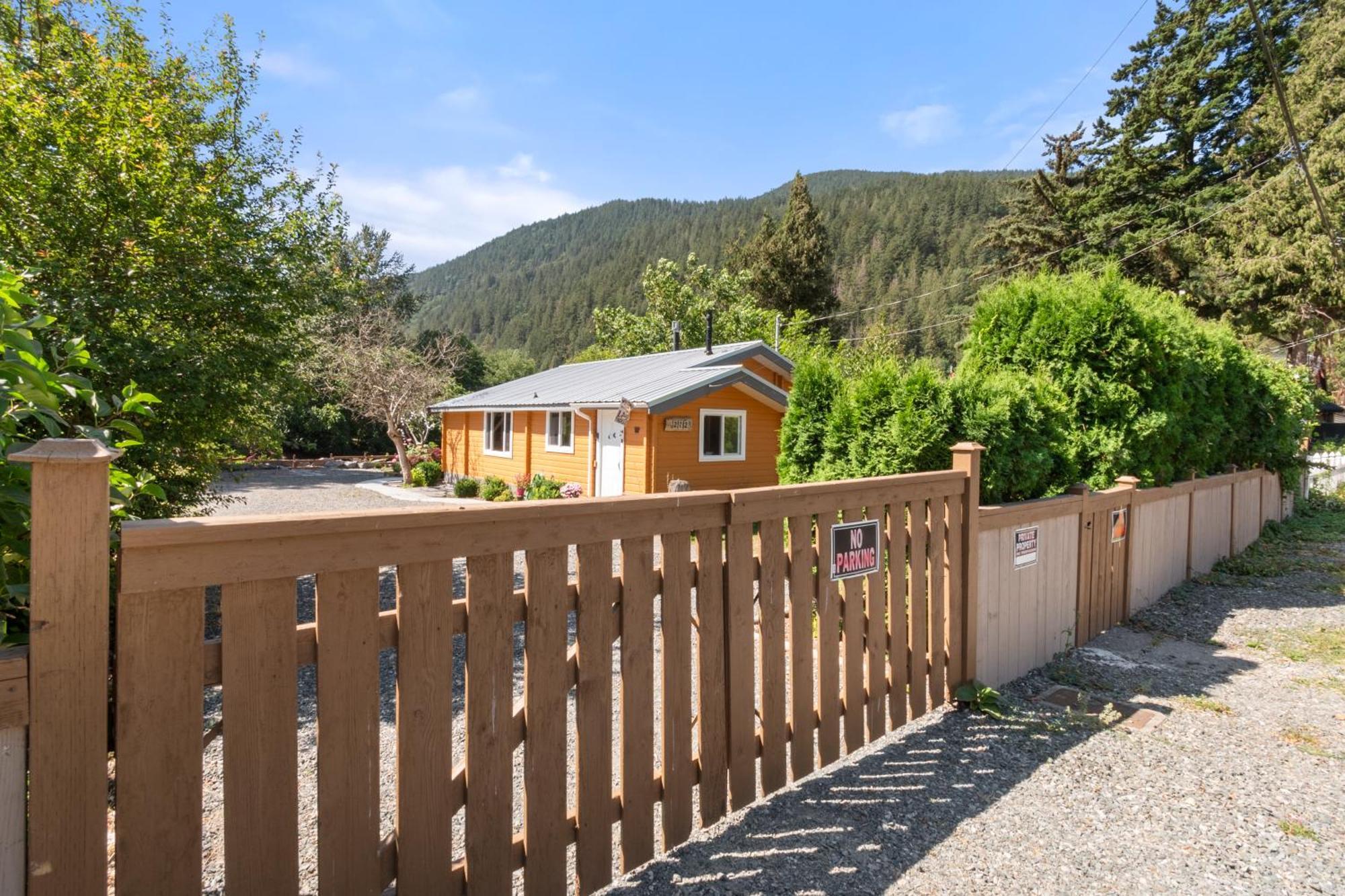 Lake Time Harrison Harrison Hot Springs Exterior photo